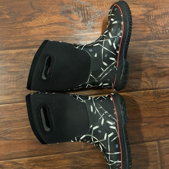 Classic Hockey Bogs kids size 4 - Picture 4 of 9